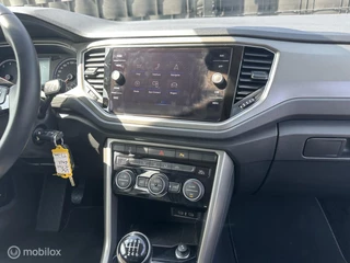 Volkswagen T-Roc Volkswagen T-Roc 1.5 TSI Style + APPLE CARPLAY - afbeelding nr 13