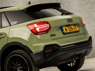 Audi Q2 150Pk Automaat (SCHUIFDAK, VIRTUAL COCKPIT, APPLE CARPLAY, BANG&OLUFSEN, STOELVERWARMING, GETINT GLAS, LEDEREN SPORTSTOELEN, CAMERA, KEYLESS, ADAPTIVE CRUISE, SFEERVERLICHTING, NIEUWSTAAT) - afbeelding nr 16