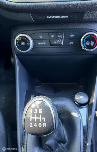 Ford Fiesta Ford Fiesta 1.0 EcoBoost Connected - afbeelding nr 32