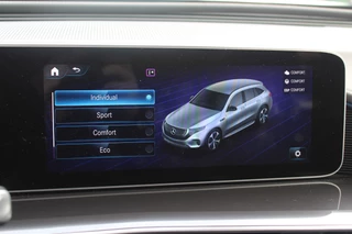 Mercedes-Benz EQC Mercedes-Benz EQC 400 4MATIC Business Solution Luxury 80 kWh / SoH 95% / Schuifdak / 360Camera / Leder / 20'' / Burmester / Keyless / Matrix LED / Memory seats / DAB / Cruise control - afbeelding nr 25