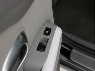 Kia e-Soul Kia e-Soul EV Executive-Plus-Line (INCL-BTW) Aut  *PANO | NAPPA-LEATHER | LED-LIGHTS | NAVI-FULLMAP |  CAMERA | KEYLESS | ECC | PDC | CRUISE | DAB | DIGI-COCKPIT | COMFORT-SEATS | 16
