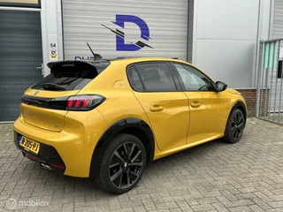 Peugeot 208 Peugeot 208 1.2 PureTech GT 130PK|BOMVOL|CARPLAY|PANO|360| - afbeelding nr 11