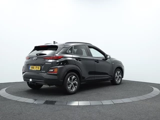 Hyundai Kona Hyundai Kona 1.6 GDI HEV Comfort Smart | Navigatie | Camera | Cruise control - afbeelding nr 3