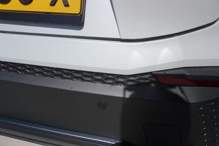 Toyota C-HR Toyota C-HR 2.0 Plug-in Hybrid 220 Dynamic |Navi|Carplay|Stoel en stuurverwarming|Camera|PDC V+A|Elektrische a.klep| - afbeelding nr 6