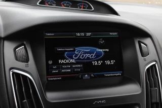 Ford Focus Ford Focus 2.3 RS / Milltek / Recaro Schaalstoelen / Camera / 19'' / Stuurverwarming / DAB / Cruise Control - afbeelding nr 19