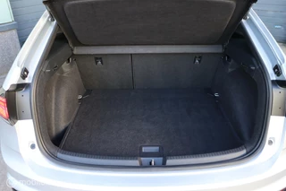 Volkswagen Taigo Volkswagen Taigo 1.0 TSI R-Line / Pano / Navi / Cam / Carpl. - afbeelding nr 37