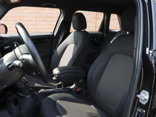 MINI One Mini Mini 1.5 One Automaat Business Edition | Navigatie | PDC | Cruise Control | Airco | 17