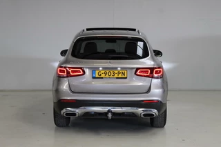 Mercedes-Benz GLC Mercedes GLC-klasse 200 Pano/Distronic/trekhaak/Led/Widescreen - afbeelding nr 24