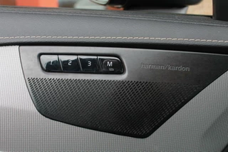 Volvo XC90 Volvo XC90 T8 Recharge AWD R-Design | Longe Range | Panoramadak | Stoelverwarming | BLIS | Trekhaak | Harman / Kardon | Glossy Black | Keyless - afbeelding nr 35