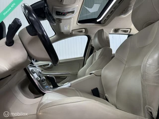 Volvo V60 Volvo V60 2.4 D6 Twin Engine R-Design|Clima|Navi|Leder|PDC| - afbeelding nr 11