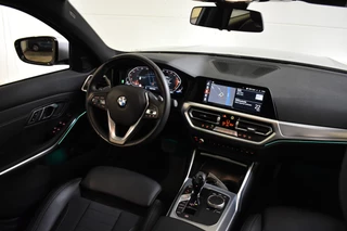 BMW 3 Serie LEDER/NAVI/CARPLAY - afbeelding nr 33