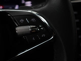 Škoda Superb Skoda Superb 1.4 TSI iV Laurin & Klement | Panoramadak |  Stoelventilatie | Leder | 360 camera | Trekhaak | Massage | Adaptive cruise | Canton Sound | Virtual Cockpit | Carplay | 19'' lichtmetalen velgen | PHEV - afbeelding nr 27