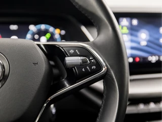 Škoda Octavia Automaat (VIRTUAL COCKPIT, APPLE CARPLAY, GROOT NAVI, CLIMATE, SPORTSTOELEN, LED KOPLAMPEN, LANE ASSIST, TREKHAAK, PARKEERSENSOREN, NIEUWE APK, NIEUWSTAAT) - afbeelding nr 21