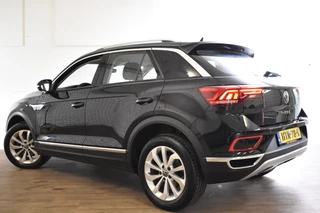 Volkswagen T-Roc Volkswagen T-Roc 1.5 TSI 150PK DSG STYLE VIRTUAL/CARPLAY/CAMERA - afbeelding nr 12