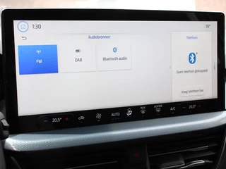Ford Focus Ford Focus 1.0 EcoBoost 155pk Hybrid Automaat Active X | Navigatie | Climate Control | Camera | Parkeer sensoren | B&O | Dab | Led | Lichtmetalen velgen - afbeelding nr 22