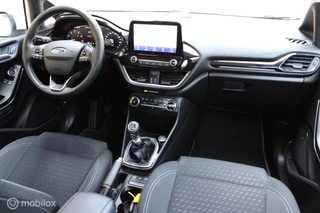 Ford Fiesta Ford Fiesta 1.0 EcoBoost Titanium 100 PK, Trekhaak, Adaptief cruise, Pdc, App connect, Navi, Airco, 16 inch Lmv. - afbeelding nr 2