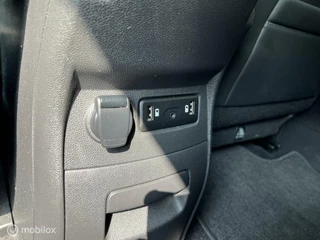 Renault Scénic Renault Scenic 1.3 TCe Initiale Paris - afbeelding nr 17