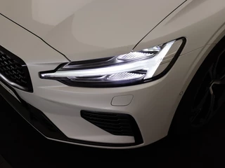 Volvo S60 Volvo S60 T6 PLUG-IN HYBRID LONG RANGE ULTIMATE DARK 360GR CAMERA HEAD-UP - afbeelding nr 42