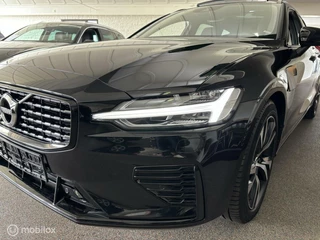 Volvo V60 Volvo V60 2.0 T6 Plug-in hybrid AWD Dark R-Design - afbeelding nr 27