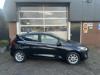 Ford Fiesta Ford Fiesta 1.0 EcoB. Titanium ECC/CARPLAY *ALL-IN PRIJS* - afbeelding nr 2