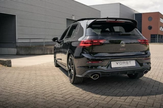 Volkswagen Golf Volkswagen Golf 2.0 TSI GTI Clubsport Pano HK DSG LED HUD - afbeelding nr 18