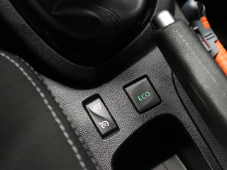 Renault Clio Renault Clio Estate 0.9 TCe Zen [BASS REFLEX AUDIO, CRUISE CONTROL, AIRCO, NAVIGATIE, BLUETOOTH, NIEUWSTAAT] - afbeelding nr 18