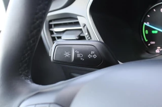 Ford Kuga Ford Kuga 2.5 PHEV Titanium X | Panoramadak | Adaptive cruise control | Winter Pack | Elektrische achterklep | Half leder | Bang&Olufsen - afbeelding nr 24