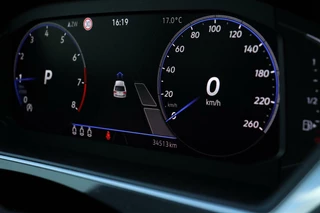 Volkswagen Tiguan Volkswagen Tiguan 1.5 TSI / 2x R-Line / Black Style / Virtual Cockpit / Camera / Matrix LED / Trekhaak / 20