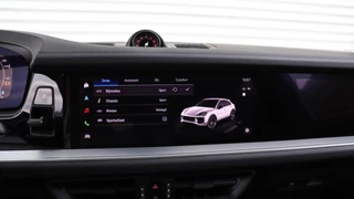 Porsche Cayenne Porsche Cayenne Coupé 4.0 Turbo E-Hybrid SportDesign | Head-up | Stoelventilatie | InnoDrive | Soft-Close | HD Matrix | Trekhaak - afbeelding nr 39