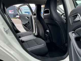Mercedes-Benz A-Klasse Mercedes A-klasse 160 Ambition Automaat Parkassist Navi 2017 - afbeelding nr 26