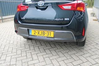 Toyota Auris Toyota Auris 1.8 Hybrid Aspiration NL Auto 1e Eigenaar 97.466 KM Navigatie. - afbeelding nr 14