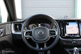 Volvo XC60 Volvo XC60 2.0 T8 Twin Engine AWD R-Design / Pano / Bowers - afbeelding nr 16