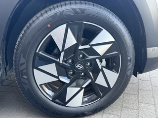 Hyundai Kona Hyundai Kona 1.6 GDI HEV Premium | Direct leverbaar | Navi | cruise control a - afbeelding nr 11