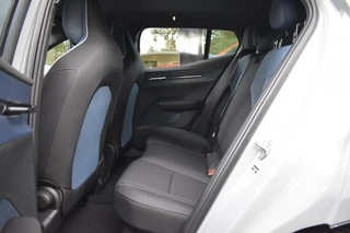 Volvo EX30 Volvo EX30 Extended Range Core 272pk/69kWh | Climate | Camera - afbeelding nr 14