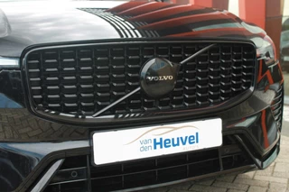 Volvo XC60 Volvo XC60 T6 Recharge AWD Ultimate Dark | Long Range | Panoramadak | Parkeercamera | Stoelverwarming | Pilot Assist | Glossy Black | Keyless - afbeelding nr 7