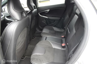 Volvo V40 Volvo V40 2.0 T2 R-Design/Navi/Tel/Pdc/Trekhaak/ - afbeelding nr 19