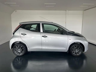 Toyota Aygo Toyota Aygo 1.0 VVT-i x-Fun , Airco, LM-velgen , All-seasen - afbeelding nr 5