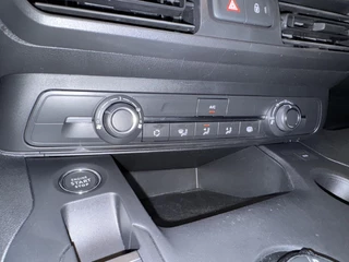 Opel Combo Opel Combo 1.5D L2H1 Edition Automaat Airco Camera Navigatie Parkeersensoren Line assist - afbeelding nr 18