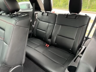 Ford Explorer Ford Explorer 3.0 V6 EcoBoost PHEV ST-Line 457pk | Afneembare Trekhaak | 2.500kg Trekgewicht | Massage stoelen | Panoramadak | Groot Scherm | Adaptieve Cruise - afbeelding nr 11