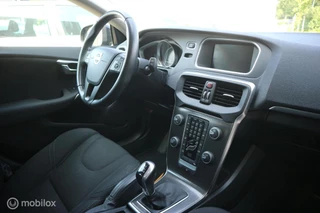 Volvo V40 Volvo V40 2.0 D2 120pk AIRCO-ECC/NAVIGATIE/PDC/TREKHAAP/NAP - afbeelding nr 5