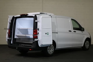 Mercedes-Benz Vito Mercedes-Benz Vito 116 CDI Automaat Koelwagen Dag & Nacht Led Navigatie Trekhaak - afbeelding nr 13