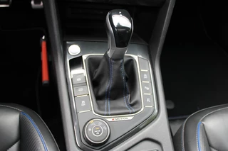 Volkswagen Tiguan Volkswagen Tiguan 2.0 TSI R 320PK 4 MOTION Pano/Leder/Akrapovisch./21