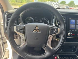 Mitsubishi Outlander Mitsubishi Outlander 2.4 PHEV Pure+ Afn.trekhaak + Winterset - afbeelding nr 20