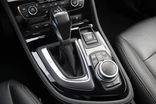 BMW 2 Serie BMW 2 Serie Active Tourer 225xe iPerformance High Exe. / Panoramadak / Camera / Head-up / Leder / Keyless / Navigatie / DAB / Stuurverwarming / Cruise Control - afbeelding nr 28