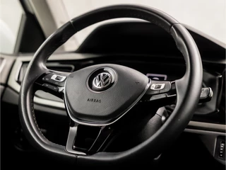 Volkswagen Polo Volkswagen Polo 1.0 Sportline (APPLE CARPLAY, GROOT NAVI, LM VELGEN, SPORTSTOELEN, CRUISE, LED ACHTERLICHTEN, NIEUWE APK, NIEUWSTAAT) - afbeelding nr 17