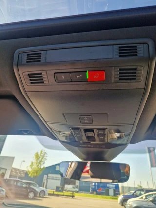 Volkswagen Passat Volkswagen Passat Variant 1.5 TSI R-Line Business +150 pk DSG panodak,Trekhaak,digdash, - afbeelding nr 27