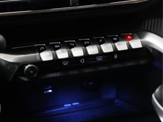 Peugeot 5008 7P [TREKHAAK, APPLE CARPLAY, ANDROID, VOL LEDER, STOELVERWARMING, CAMERA, CLIMATE CONTROL, PDC, NAVIGATIE, NIEUWSTAAT] - afbeelding nr 20