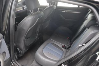 BMW X2 BMW X2 sDrive18i High Exec | M Sport | M | Dealer onderhouden - afbeelding nr 11