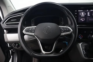 Volkswagen Transporter Volkswagen Transporter 2.0 TDI L2H1 Bulli 204PK Automaat | 15dkm NAP | Carplay - afbeelding nr 13