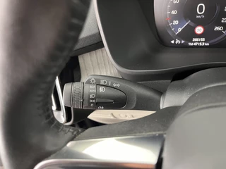 Volvo XC40 Volvo XC40 1.5 T5 Twin Engine Inscription (INCL-BTW) *PANO | LUXURY-LEATHER | FULL-LED | HARMAN/KARDON-AUDIO | DIGI-COCKPIT | HEATED-COMFORTSEATS | NAVI-FULLMAP | CARPLAY | TOWBAR | 19''ALU* - afbeelding nr 20